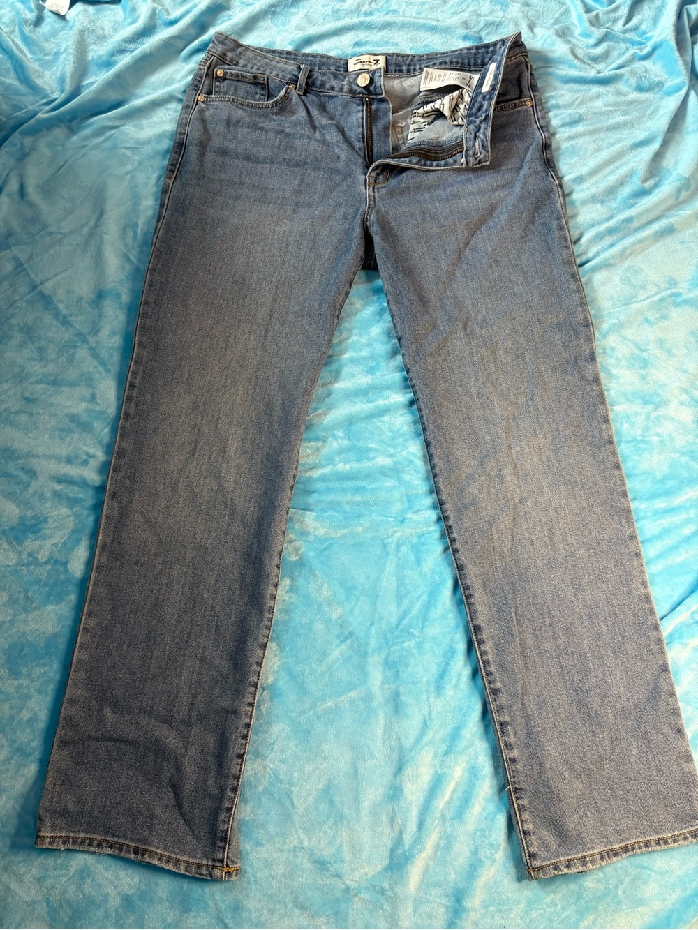 Seven7 Straight Leg Denim Jeans - Medium Blue